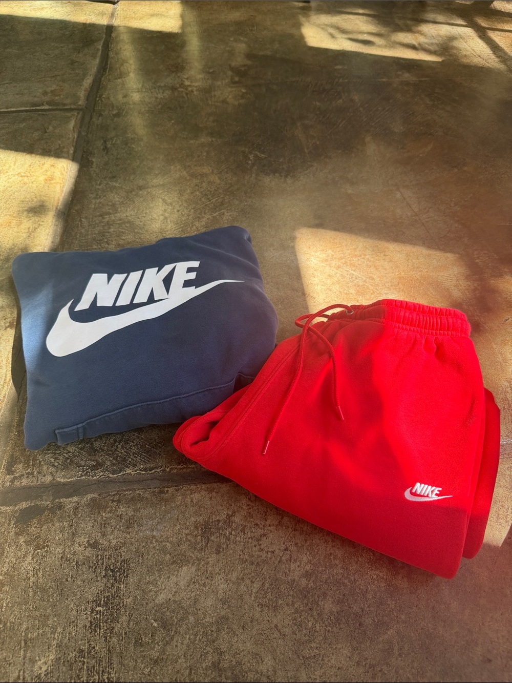 Nike Kids Navy Hoodie & Red Jogger Sweatpants size Small